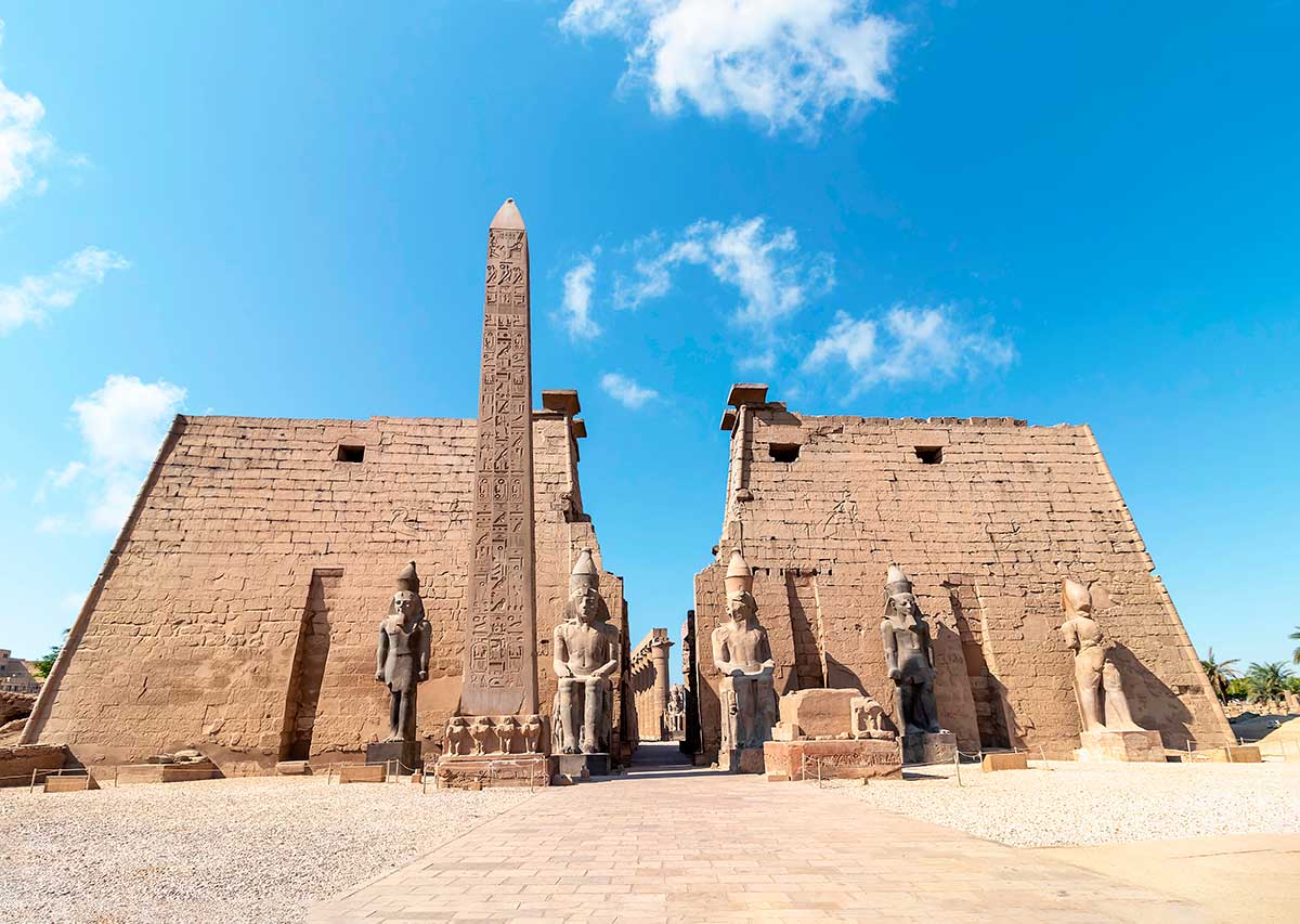 The East and West Bank of Luxor Day tour