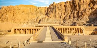 {"en":"Temple of Hatshepsut"}