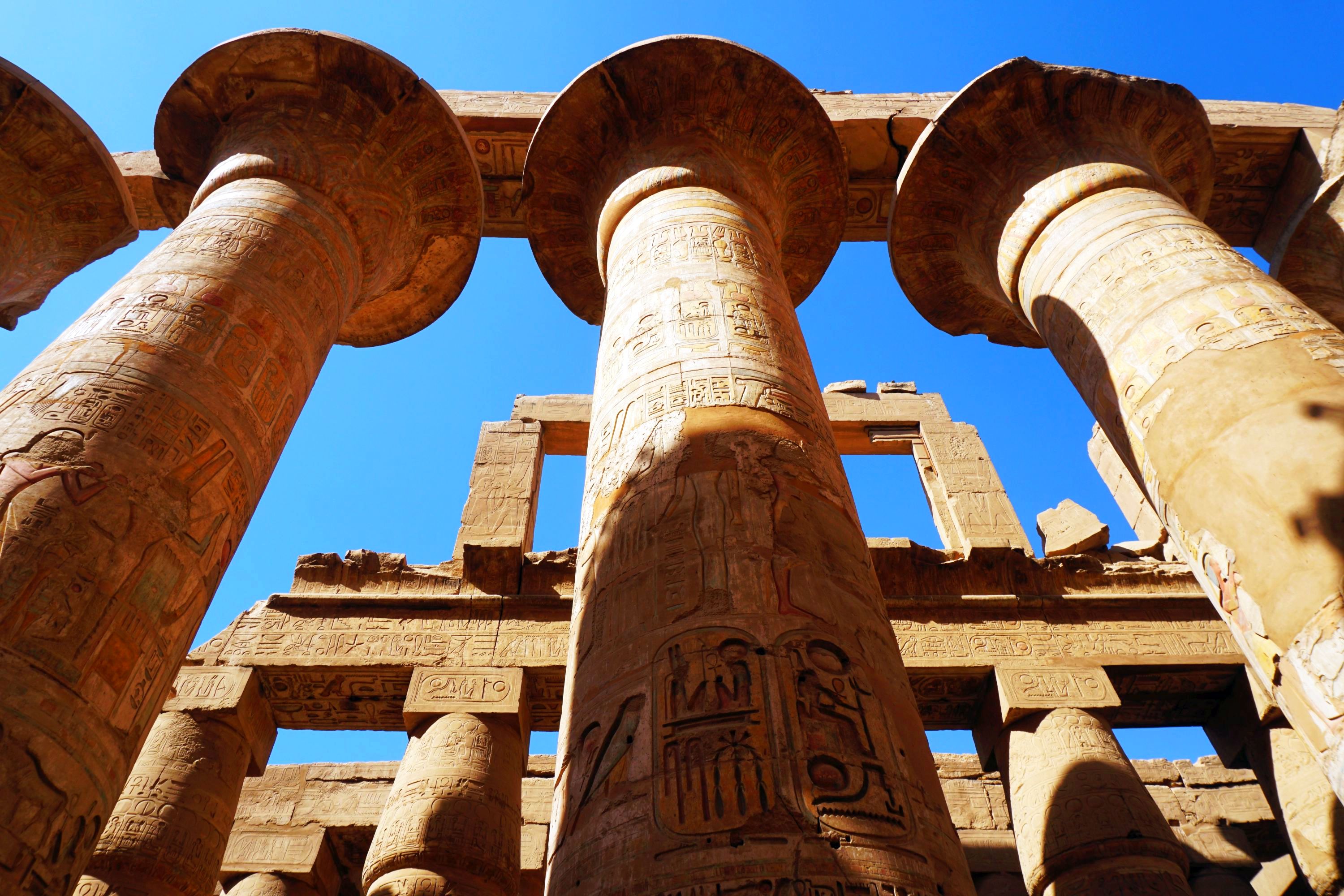 {"en":"karnak temple"}