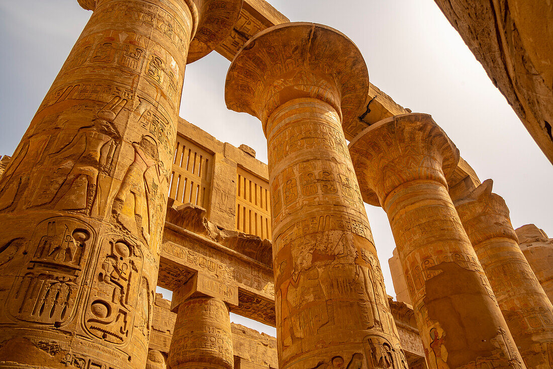 {"en":"Karnak Temple"}