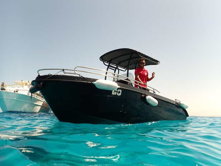 {"en":"Private Speedboat Tour"}