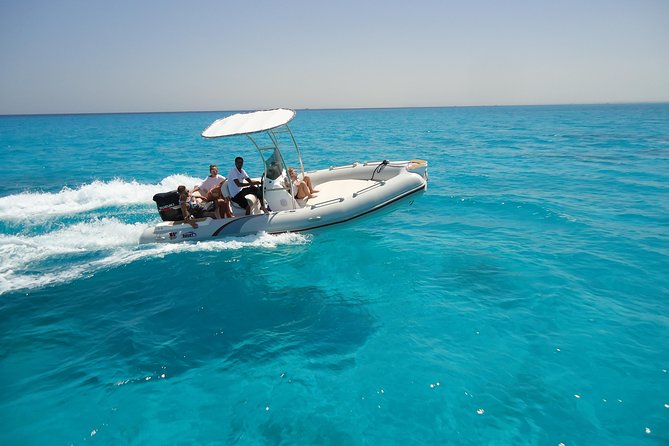 {"en":"Private Speedboat Tour"}