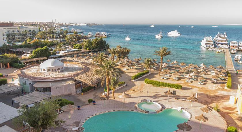 {"en":"Tour in Hurghada"}