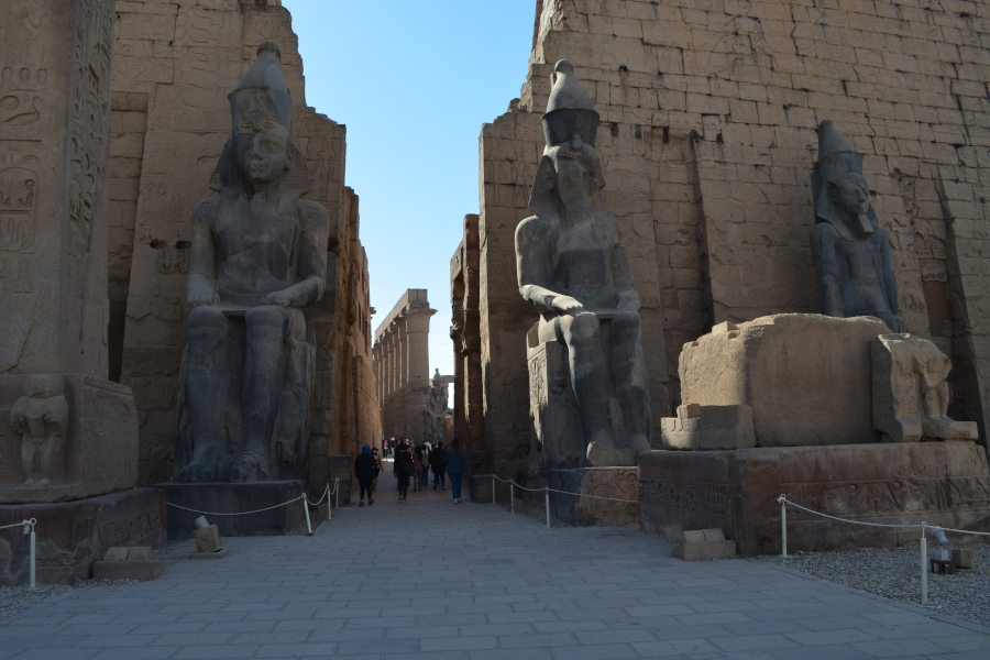 {"en":"Day Tour to Luxor from Hurghada"}