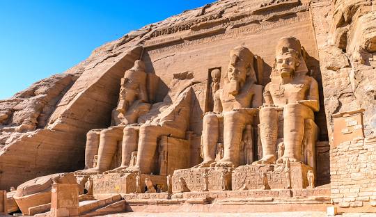 {"en":"Day Tour to Luxor from Hurghada"}