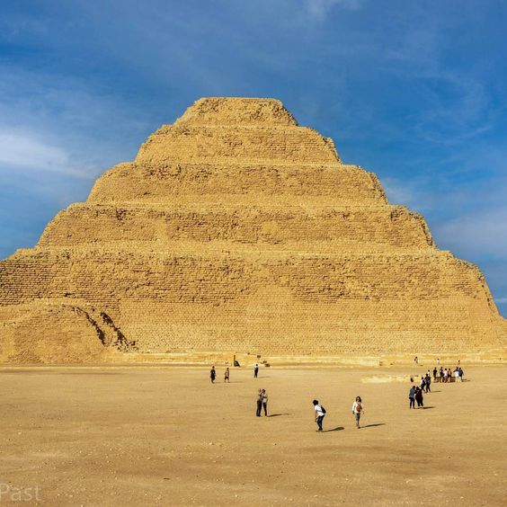 {"en":"5 Day Private Family Tour in Cairo, Luxor and Hurghada"}