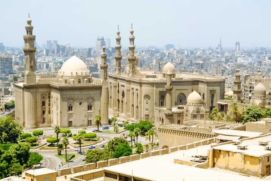 {"en":"Coptic and Islamic Cairo Tour"}