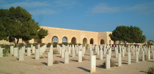 {"en":"the Second World War Museum El_alamein"}