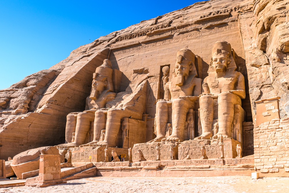 {"en":"Abu SImbel Temple Aswan"}