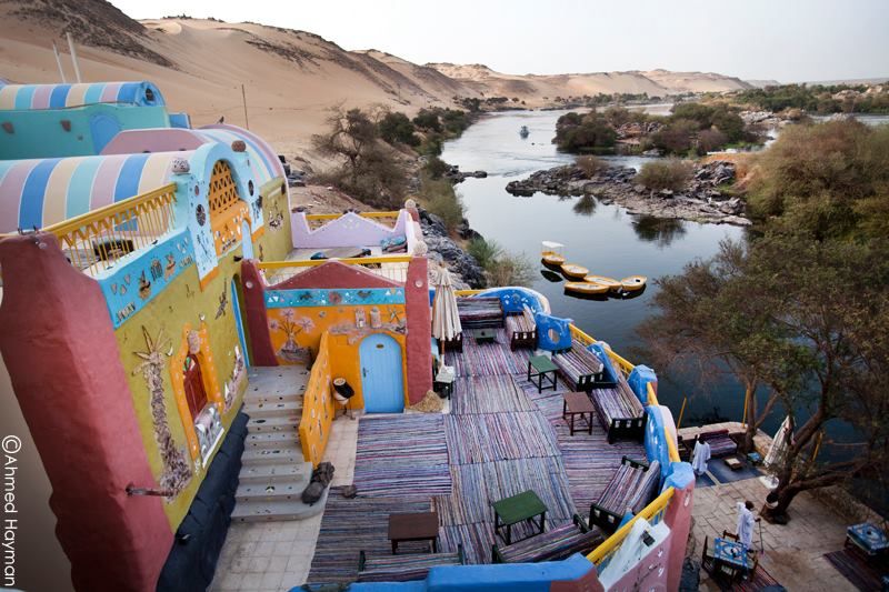 {"en":"the Nubian village of Aswan"}