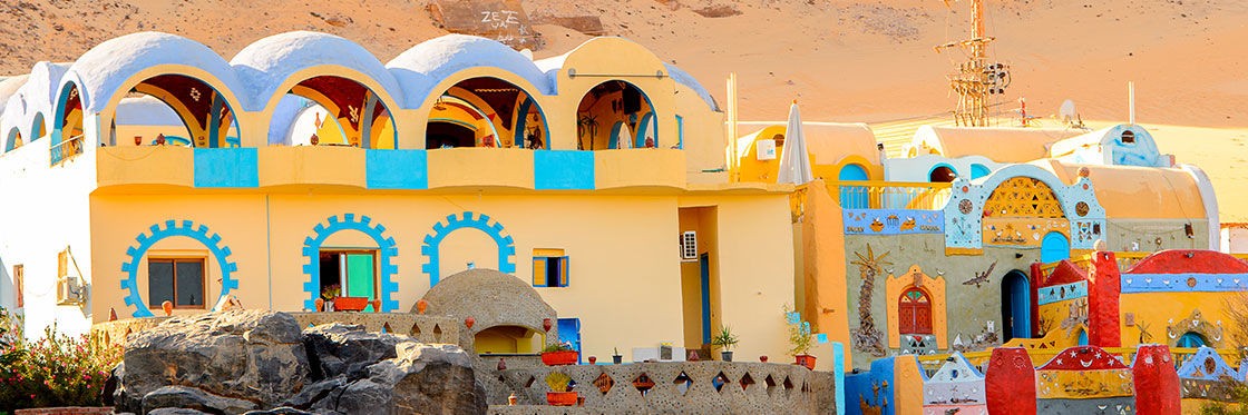 {"en":"the Nubian village of Aswan"}