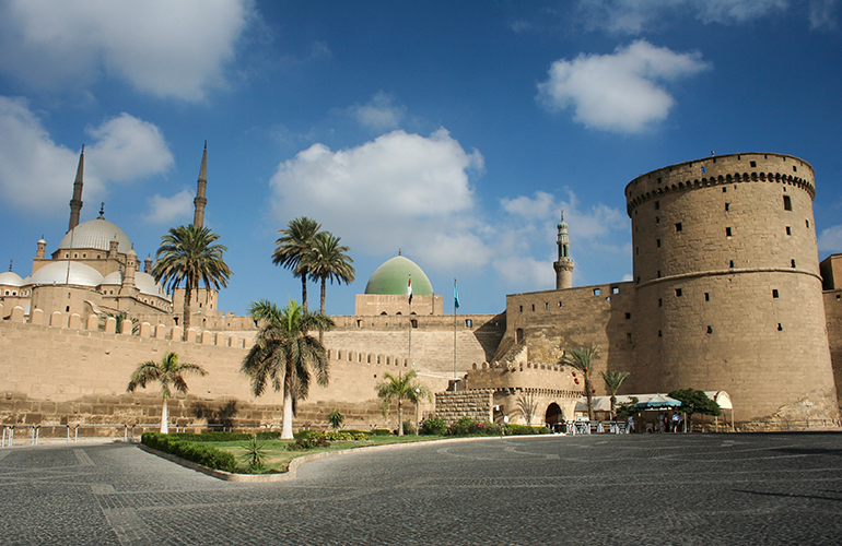 {"en":"the Saladin Citadel"}