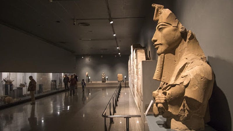 Day Tour to Luxor Museum and Mummification Museum