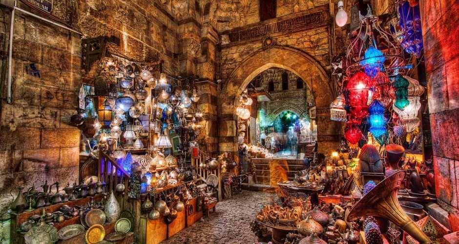 {"en":"khan el khalili"}