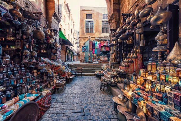 {"en":"Khan El Khalili Bazaar"}