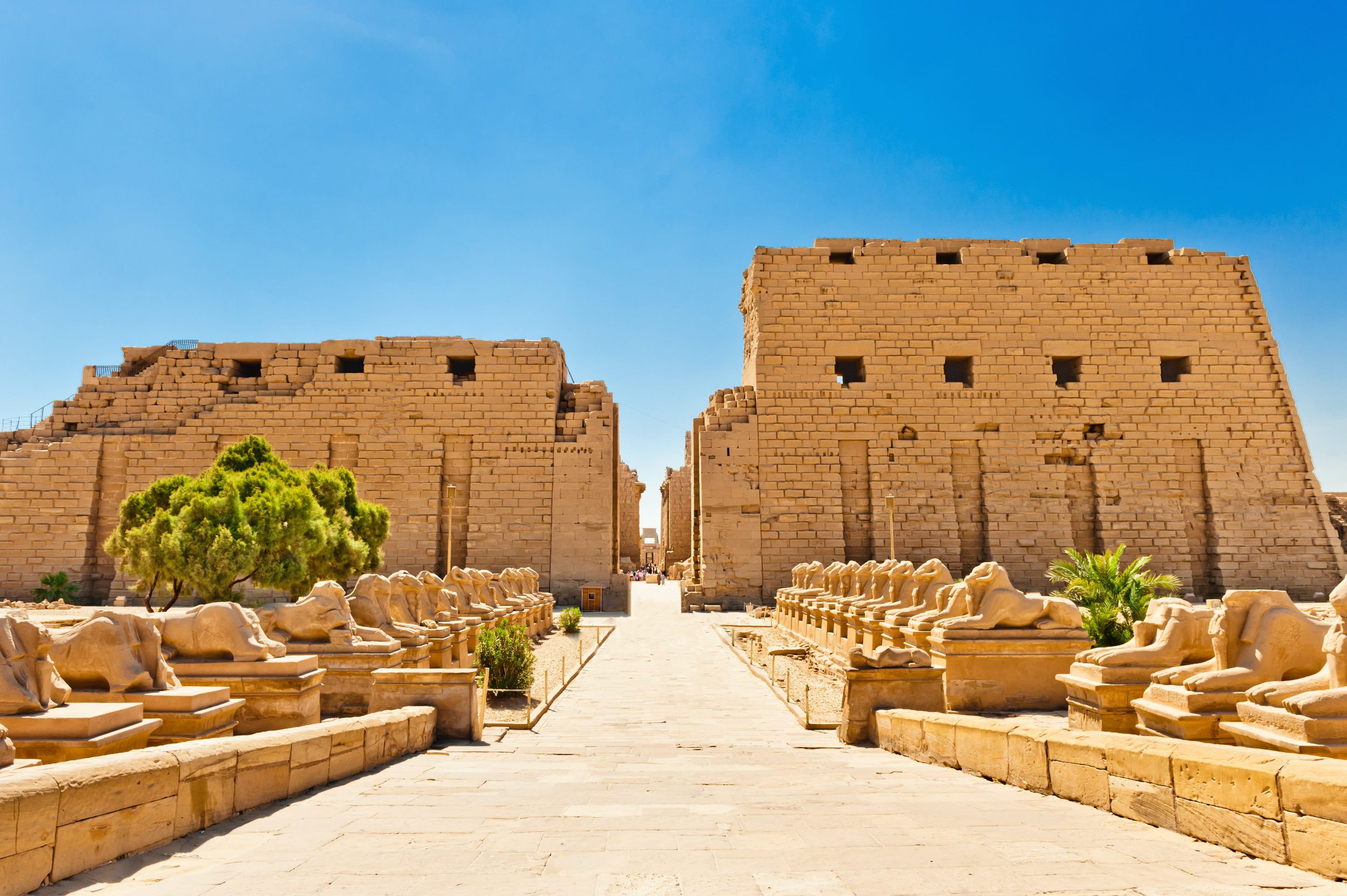 {"en":"Karnak Temple"}