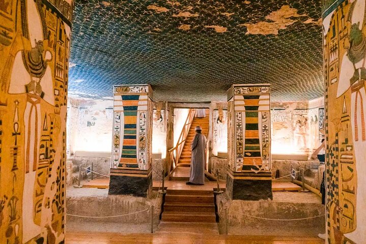 Secrets of Nefertari tomb