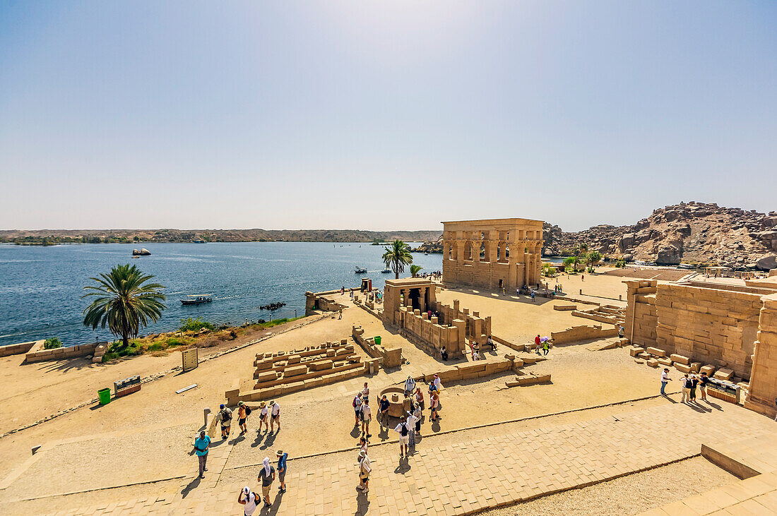 {"en":"aswan sightseeing"}