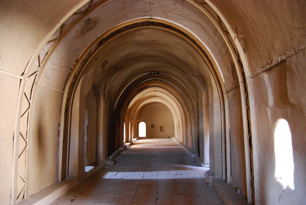 {"en":"St. Simeon Monastery Aswan Tour"}